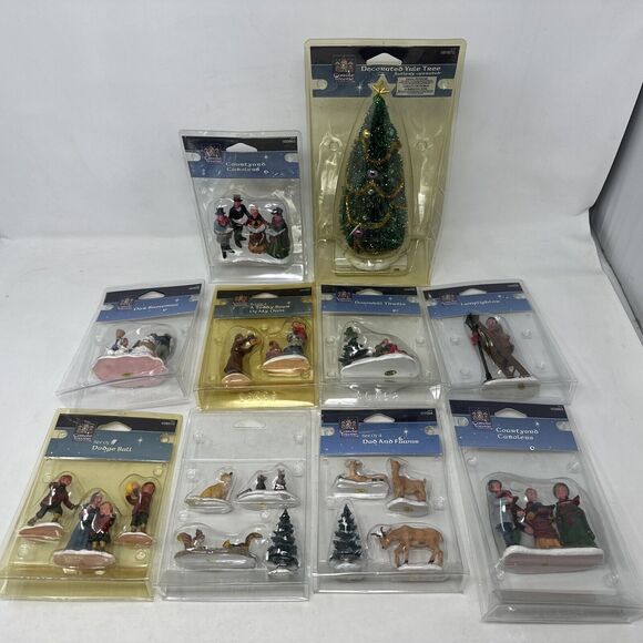 Carole Towne Christmas Village Accessories Figurines Animals Figures Lot x 10 ++